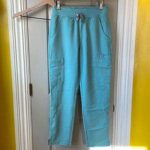 FIGS NIB Hydrogreen Kade Cargo Scrub Pant size Small